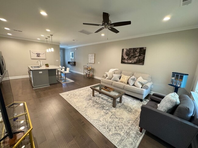 Building Photo - 3BR/3.5BA For Rent