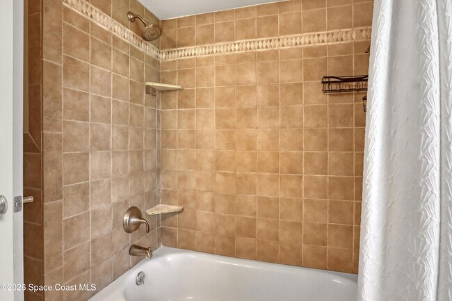 Building Photo - 410 Sparrow Dr