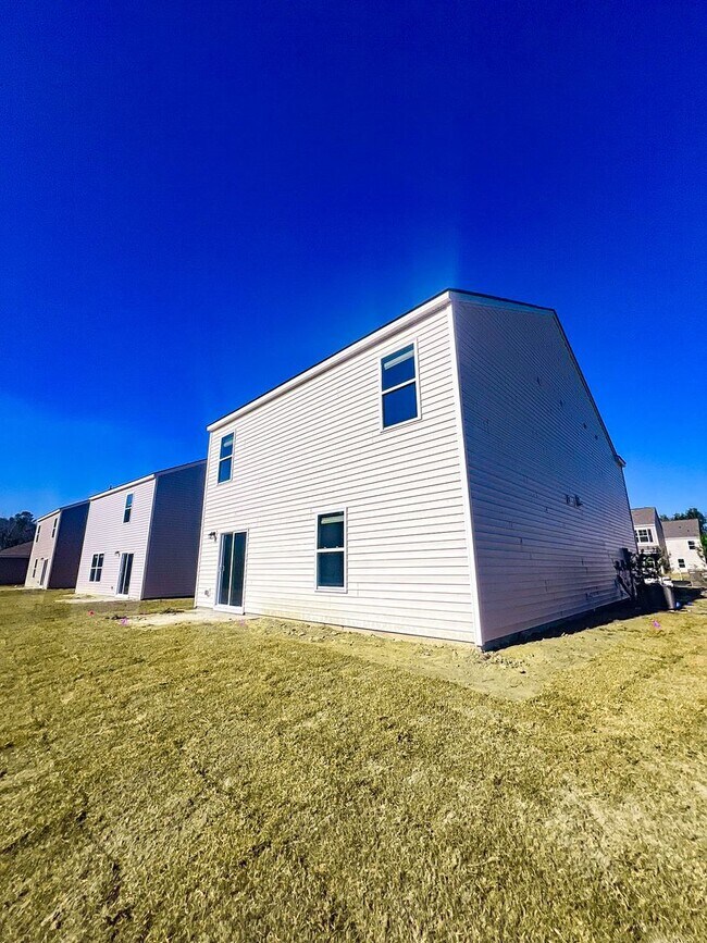 Building Photo - Coming Available!