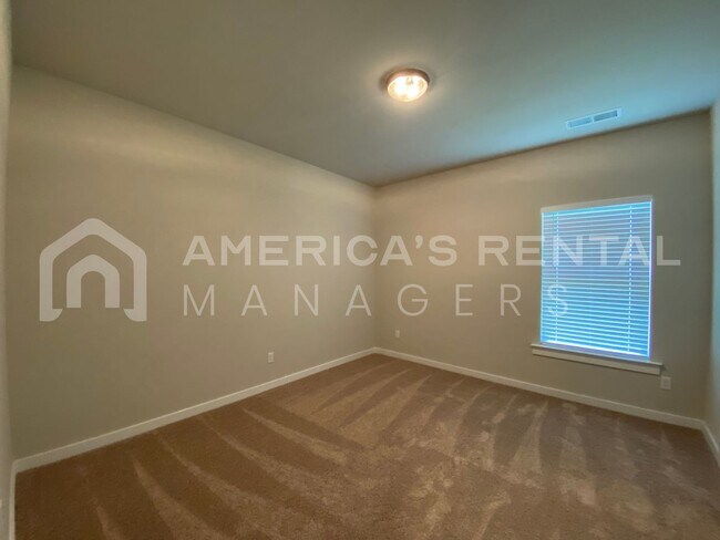 Building Photo - DEPOSIT PENDING! Home for Rent in Odenvill...