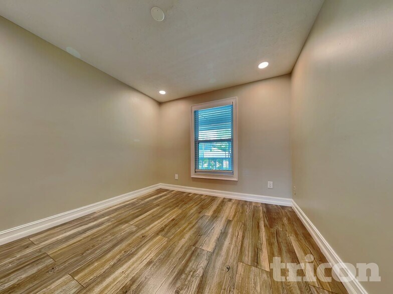 Building Photo - 21521 Curlew Ct