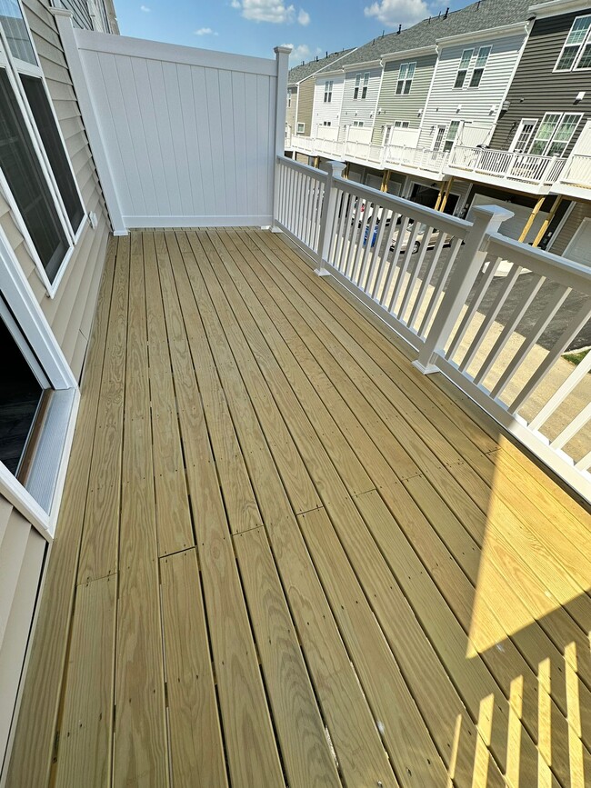 Building Photo - 409 Randolph Vw Dr