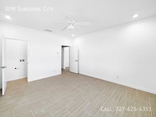 Building Photo - 701 S 26th St