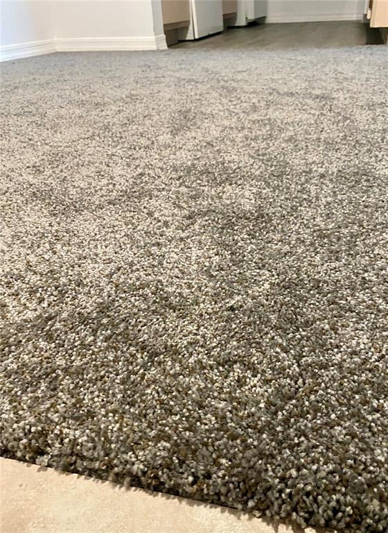 Building Photo - 5459 Vineland Rd