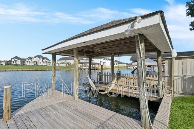 Building Photo - 114 Eden Isles Dr