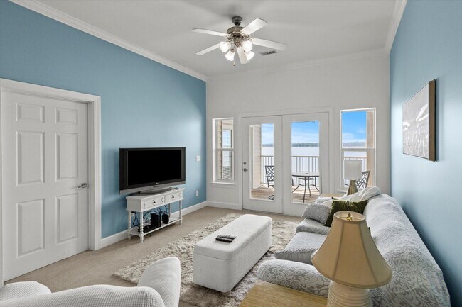 Building Photo - Riverfront Living with Spacious Layout and Stunning Views!