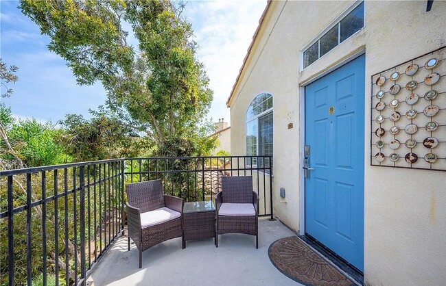 Building Photo - 444 Pier Ave