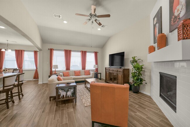 Building Photo - 14806 AUTUMN LONG TRL