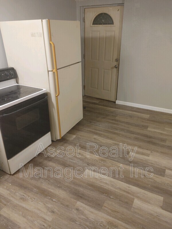 Building Photo - 221 Pattie Gap Rd