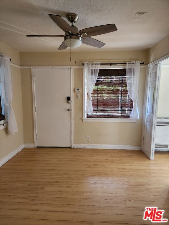 Building Photo - 1402 N Las Palmas Ave