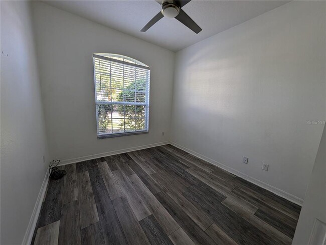 Building Photo - 5281 Los Palma Vista Dr