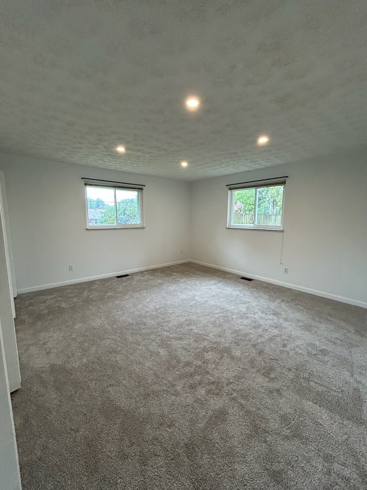 Building Photo - 2272 Berrycreek Dr