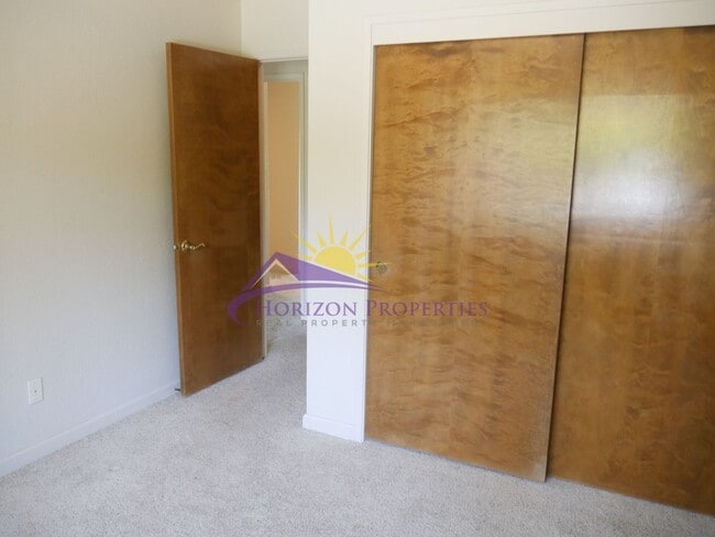 Building Photo - 3 Bed 2.5 Bath 1,766 sqft Fair Oaks Home