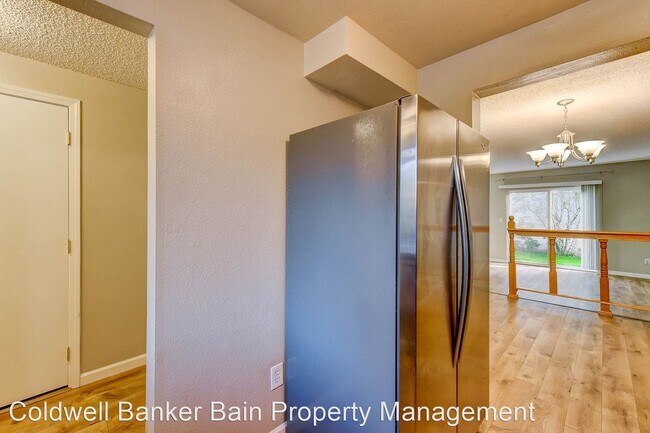 Building Photo - 12838 SE 41st Ln