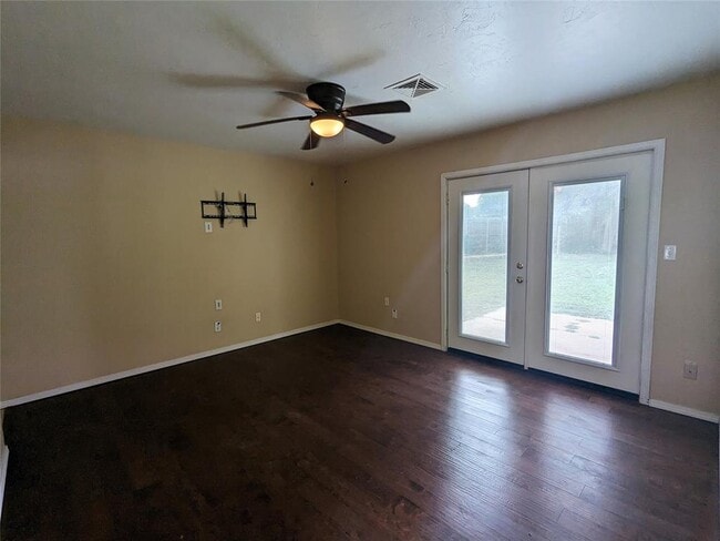 Building Photo - 1404 Heather Ln