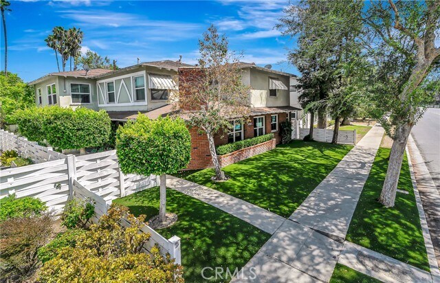 Building Photo - 5840 Coldwater Canyon Ave
