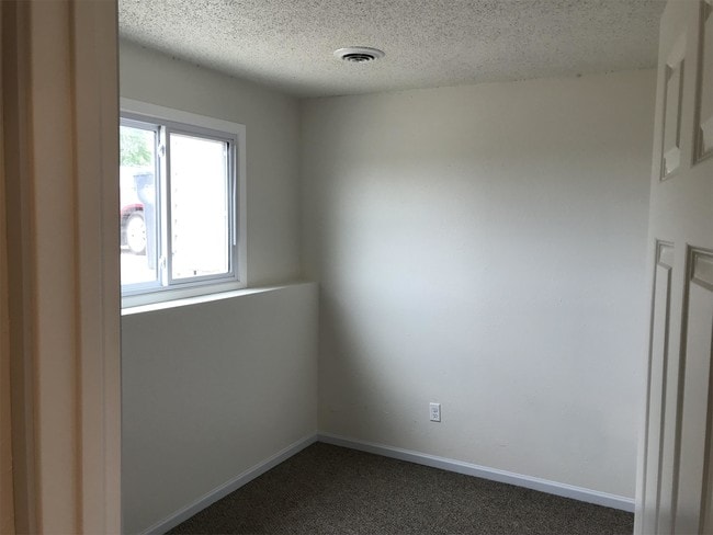 Building Photo - 1413 Collins Ave