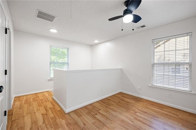 Building Photo - 176 Darby's Crossing Ct