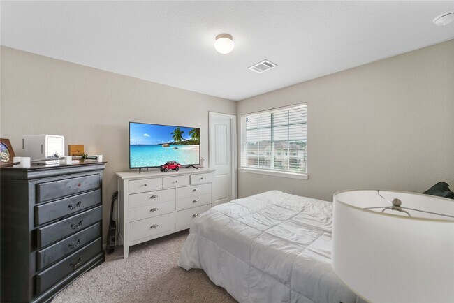 Building Photo - 23659 Goodfellow Dr