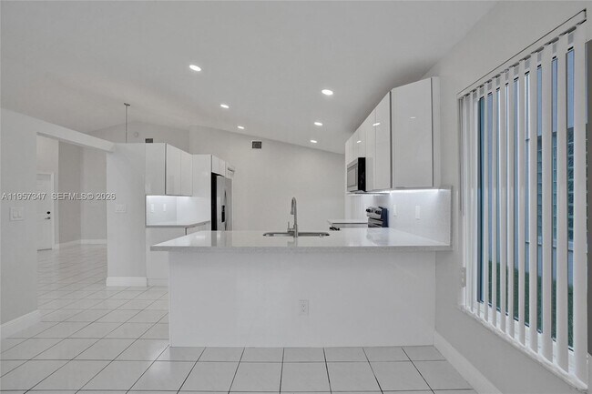 Building Photo - 18034 SW 20th St