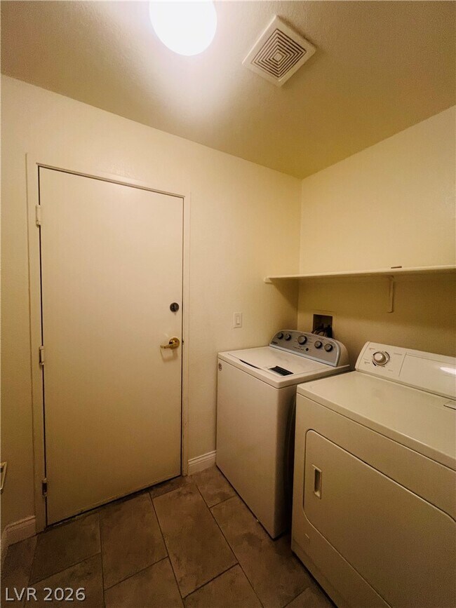 Building Photo - 1565 Buffalo Brubaker Ln