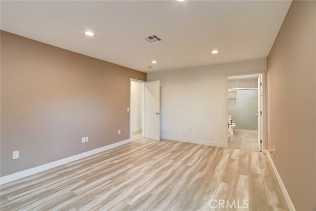 Building Photo - 7441 Beckford Ave