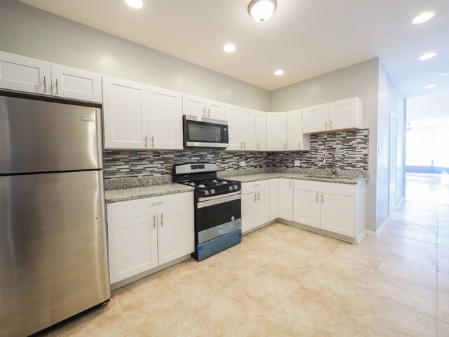 Building Photo - 6849 S Green St