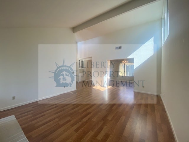 Building Photo - 6223 N West Ave