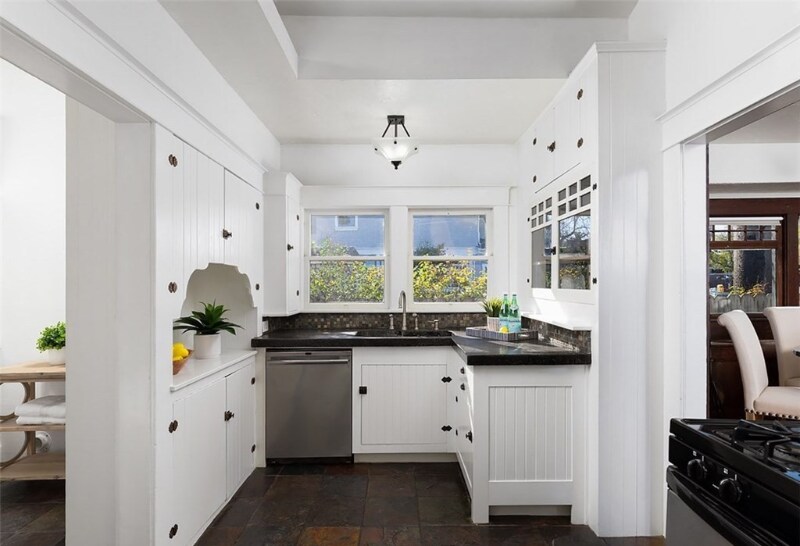 Building Photo - 127 N Grand St