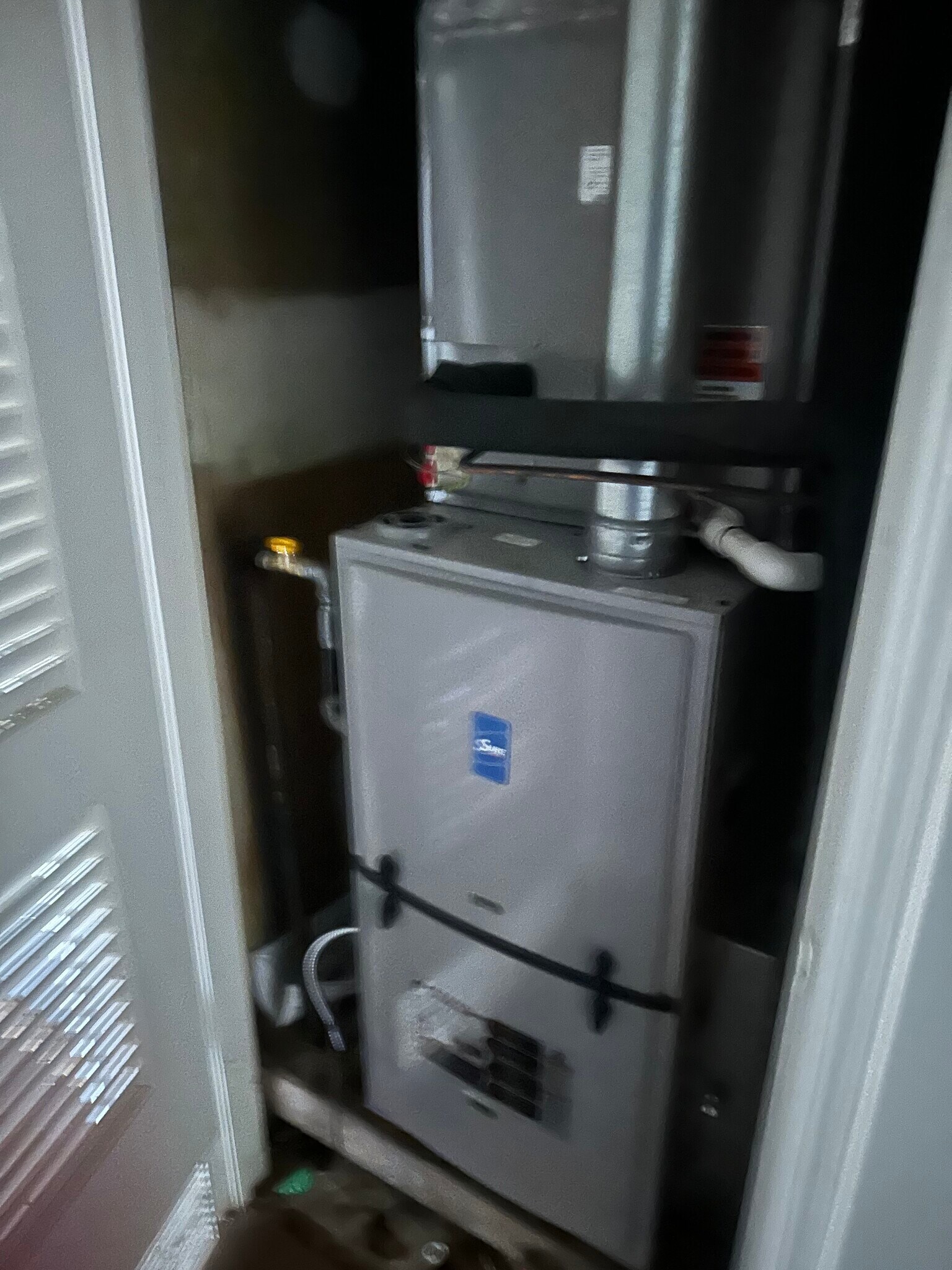 Building Photo - 3221 Westbrook Dr