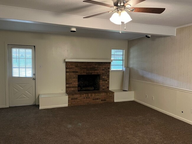 Building Photo - 3BR in Southern Hills