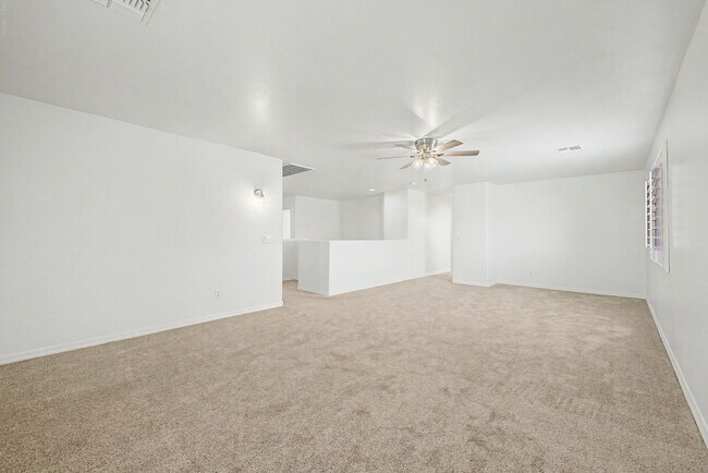 Building Photo - 42979 W Wild Horse Trail