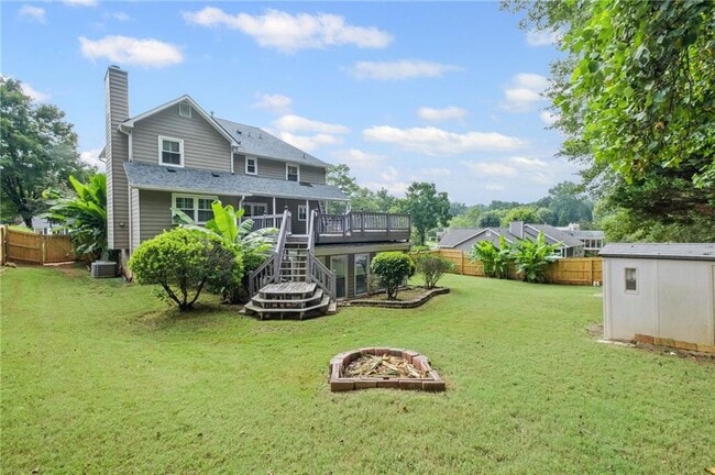 Building Photo - 2680 Nicholas Ct NE