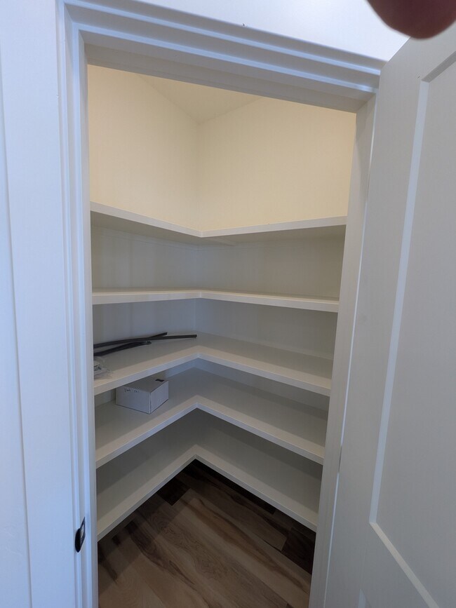 Building Photo - 4707 Highgarden Wy