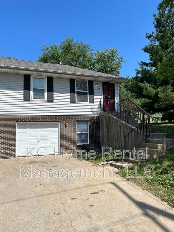 Building Photo - 1633 Jackson Ave
