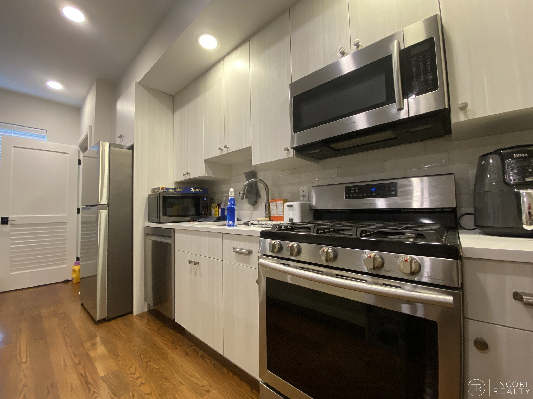 Building Photo - 1 Everett St