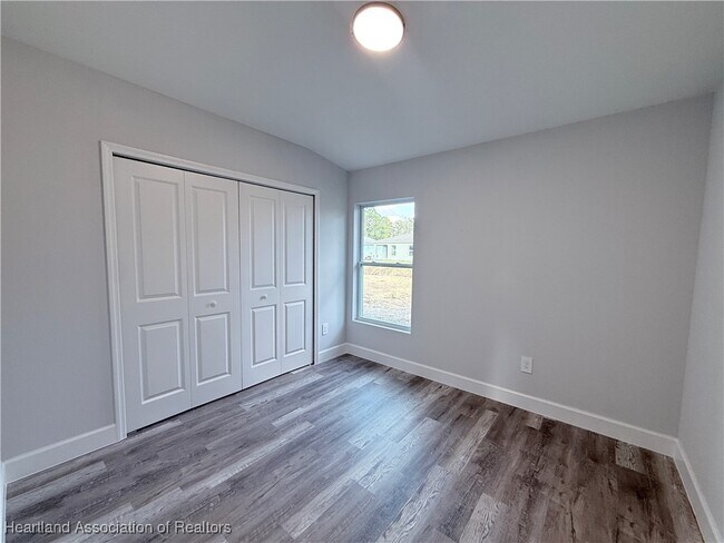 Building Photo - 3830 El Rado Ave