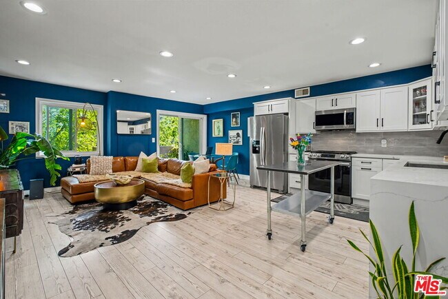 Building Photo - 2700 Cahuenga Blvd