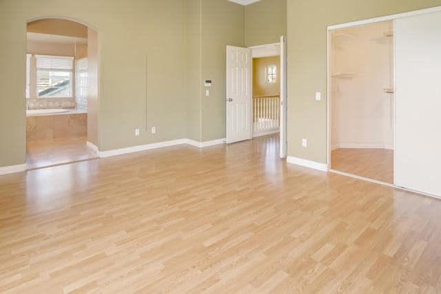 Building Photo - 2480 Bear Rock Glen