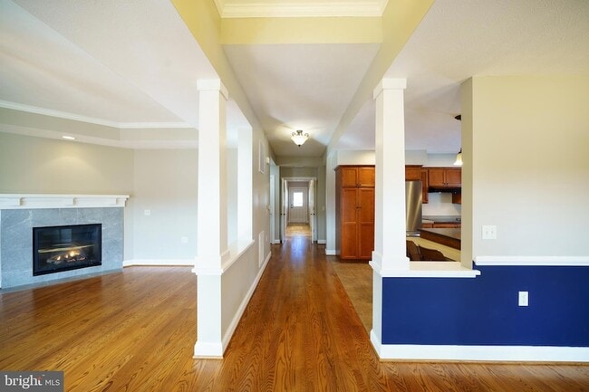 Building Photo - 2616 Greenport Dr