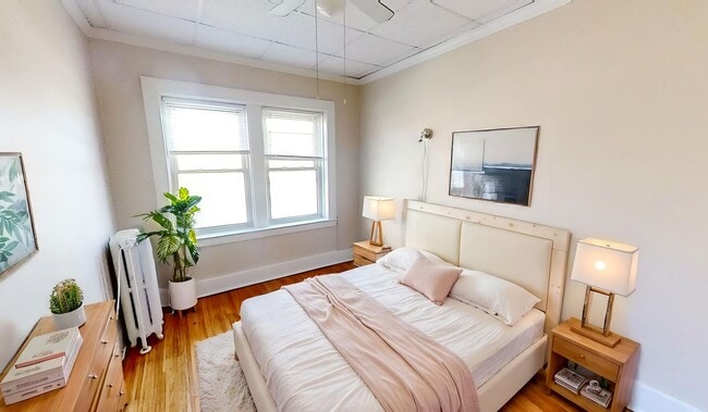 Building Photo - 1615-1625 East Ave Unit-103