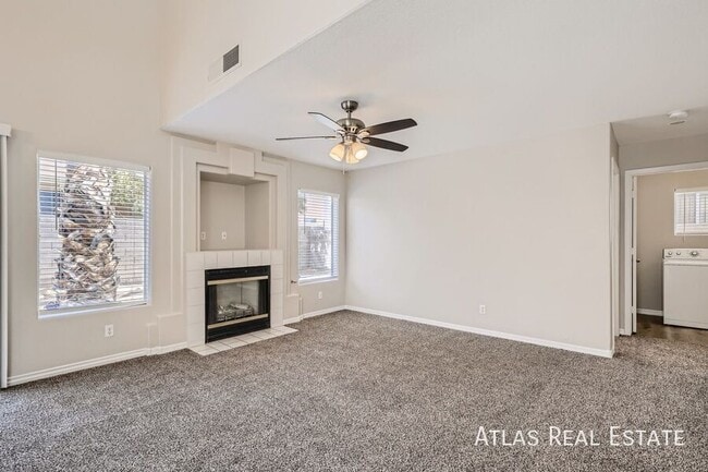 Building Photo - 7875 Constantinople Ave