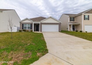 Building Photo - 7452 Game Bird St