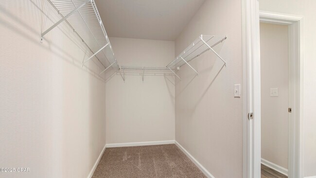 Building Photo - 4715 Firefly Ln