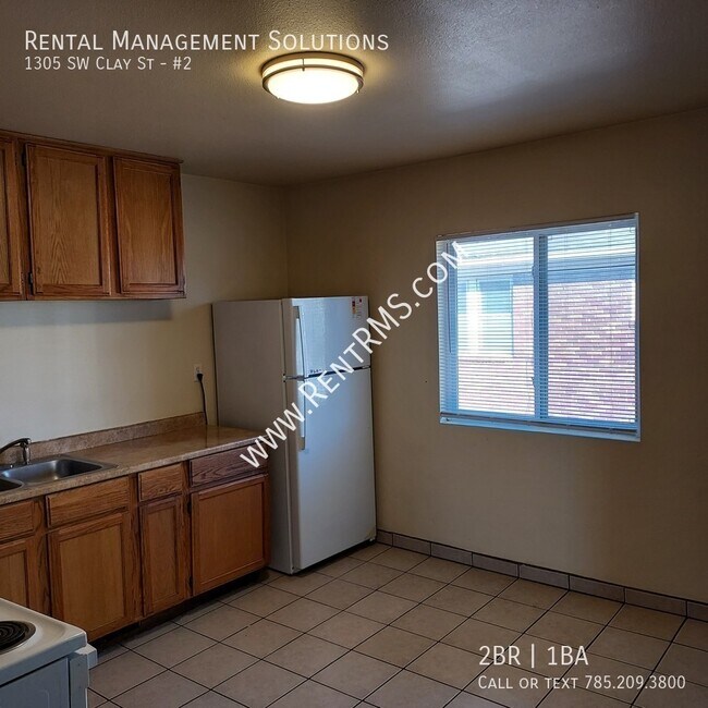 Building Photo - 1305 SW Clay St