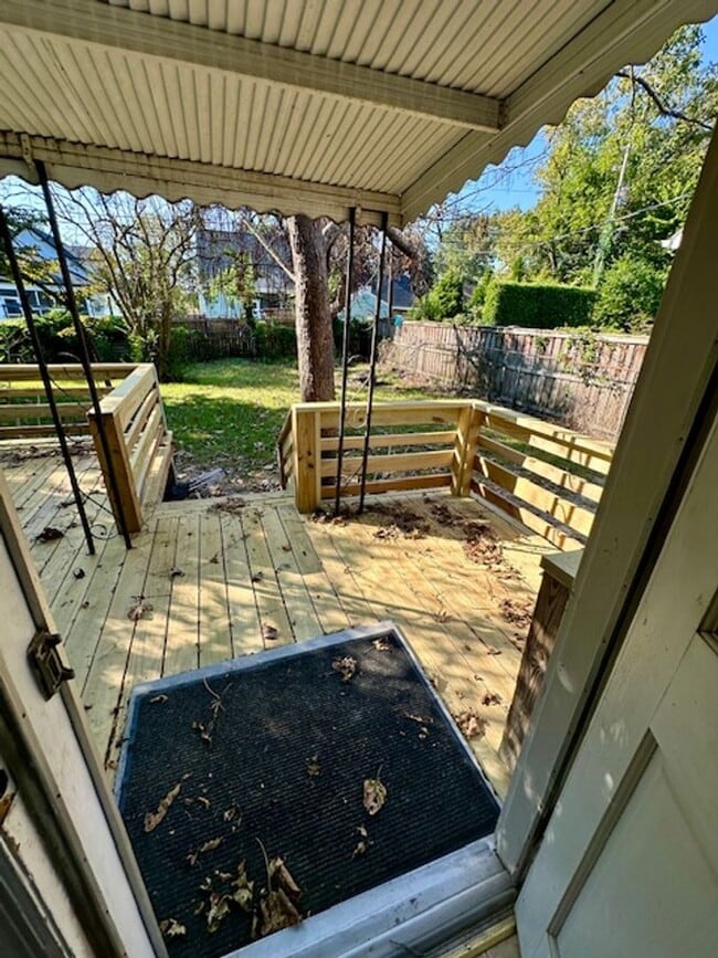 Building Photo - SHORT TERM OPTION AVAILABLE NOW UNTIL JULY...