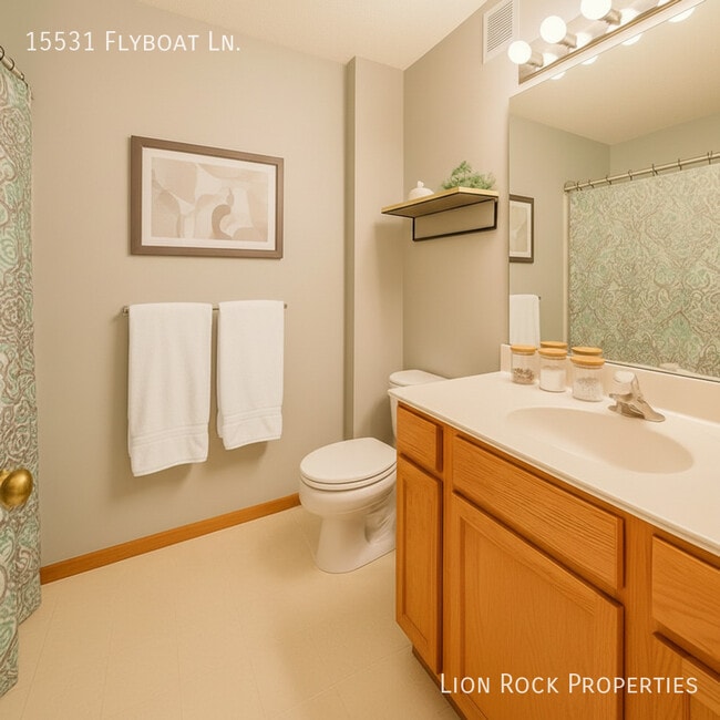 Building Photo - 15531 Flyboat Ln