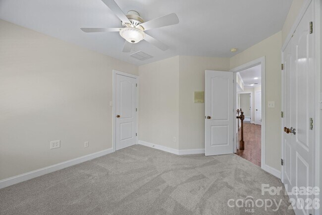 Building Photo - 5109 McCallum Mdws Dr