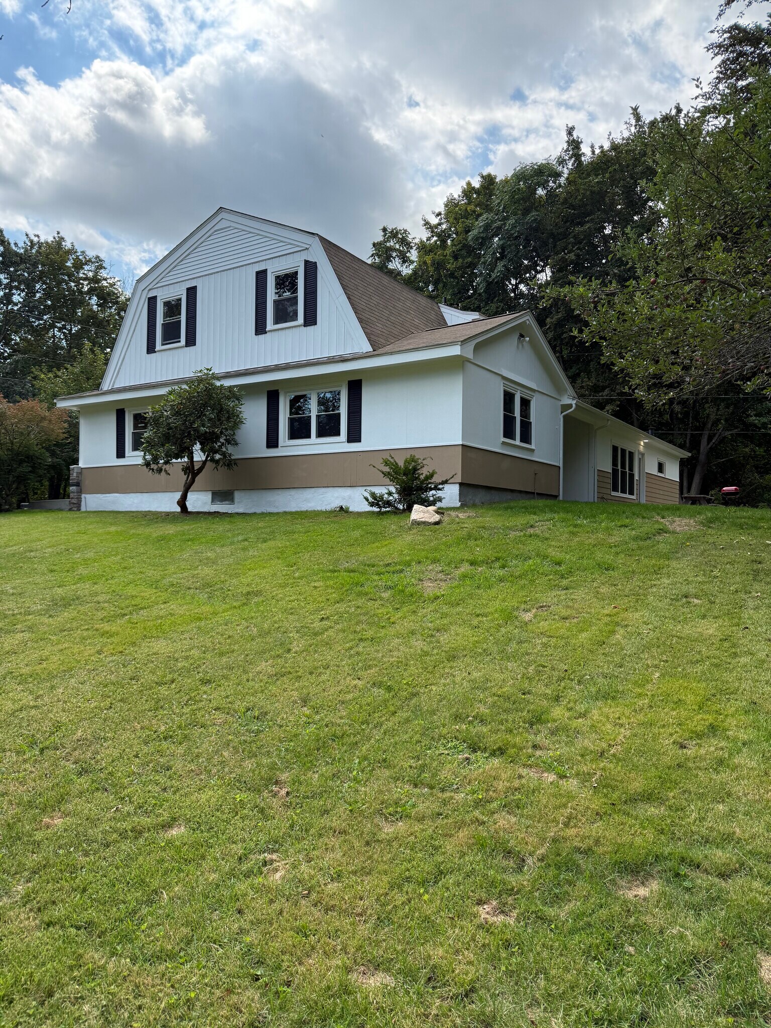 Building Photo - 62 Belfield Dr