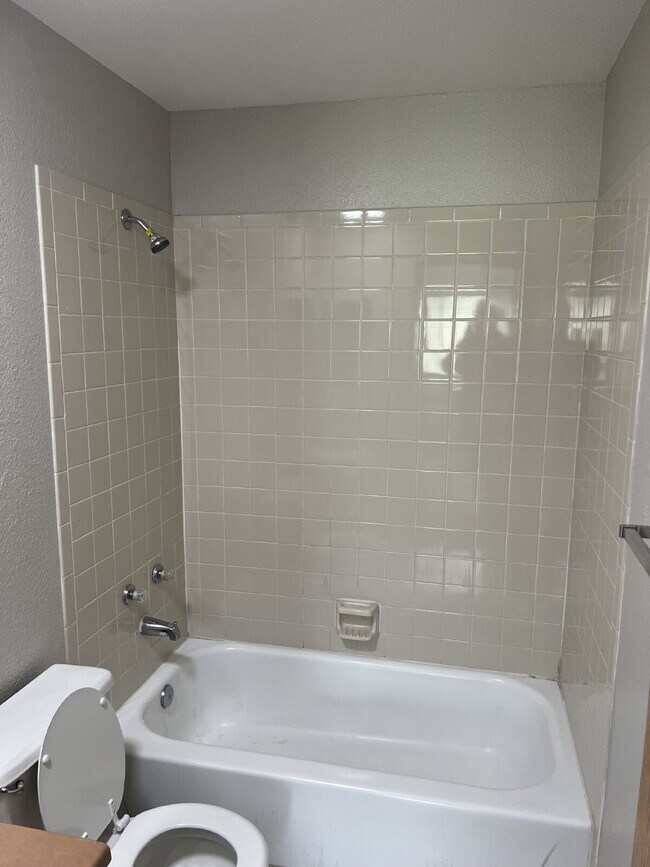 Building Photo - 131 S Zang Way